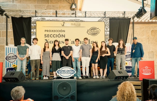 DELEITE GALEGO LEITE NOSO FESTIVAL DE CANS Arizona Baby Nat Simons xunto a Aurora Beltrán no proxecto Chicas Fuertes Tour, The Homens De Ninghures e Delafé DJ Set