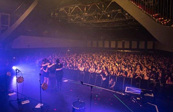 FESTIVAL EMIGRASON. BRUXELAS. DELEITE GALEGO. VIAXE. MÚSICA GALEGA Baiuca, Ortiga, The Rapants, Sabela, Paloma Paloma, 9Louro, Fer, Duendeneta Dilleis Tanxugueiras Terbutalina Fillas de Cassandra